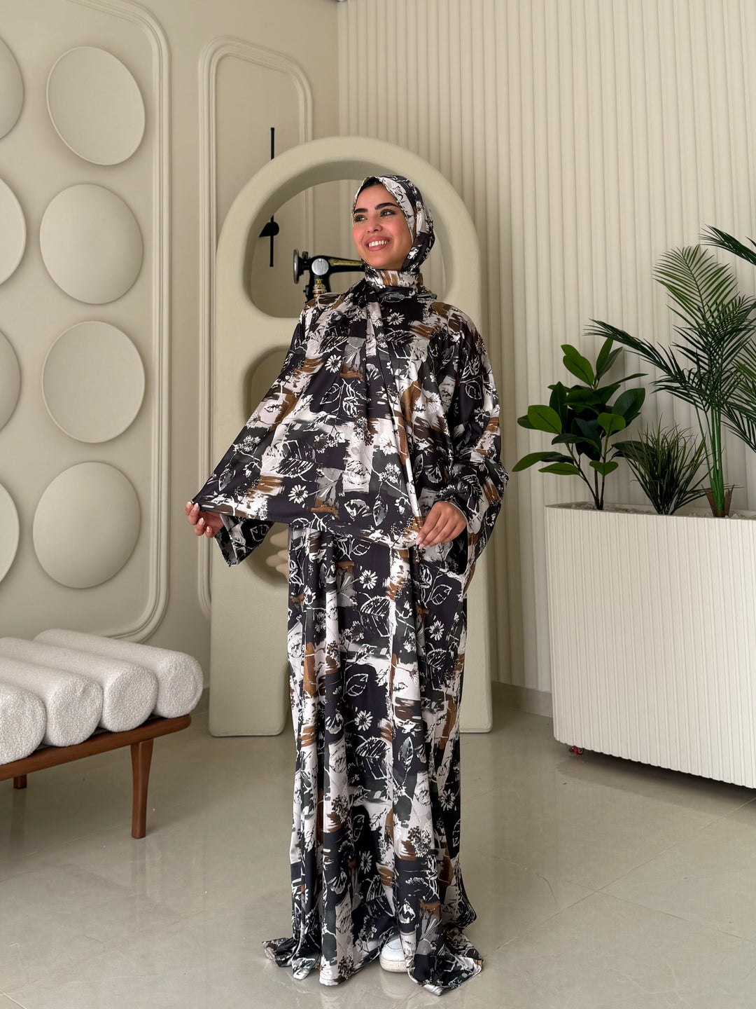 Isdal Stain Midnight Bloom