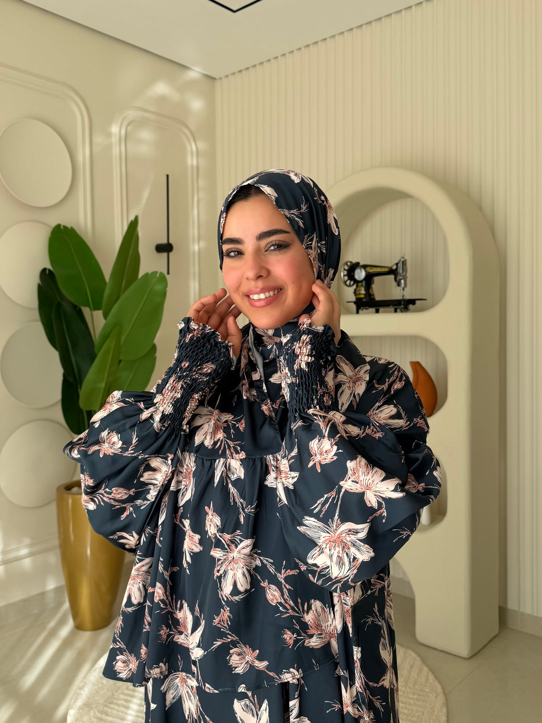 Isdal Satin Navy Bloom