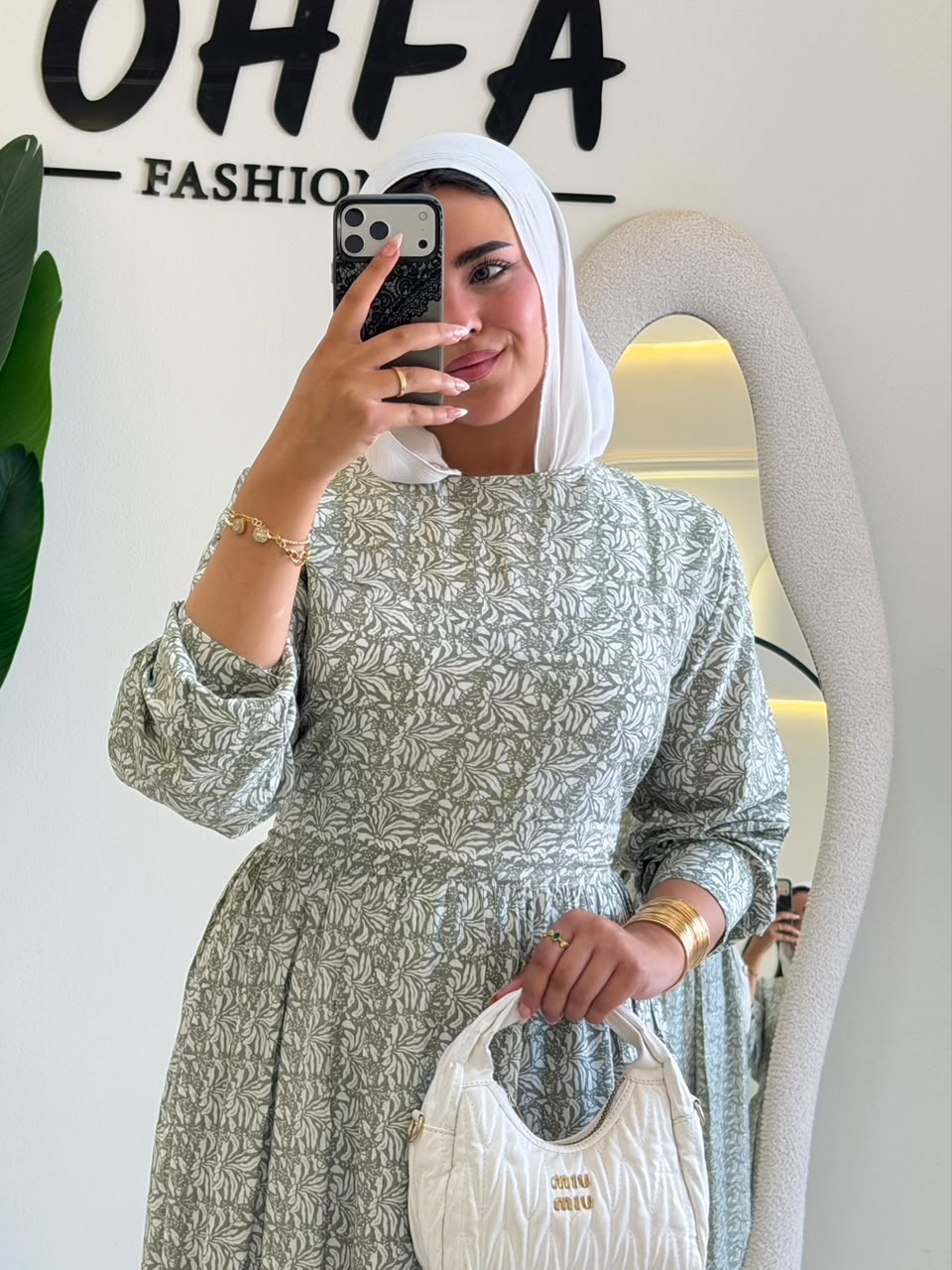 Dress Flower